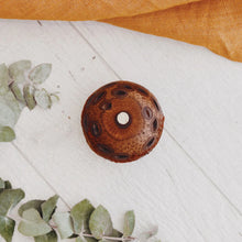 Load image into Gallery viewer, Scented Mini Banksia Aroma Pod Diffuser