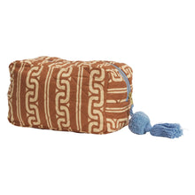Load image into Gallery viewer, Fidel Beauty Bag - Sage x Clare