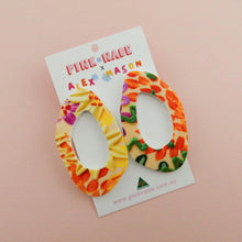 Load image into Gallery viewer, 'Nadine' Paper Daisy Print Dangle Earrings