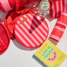 Load image into Gallery viewer, Red Stripe Picnic Round Plate & Cutlery Set