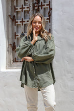 Load image into Gallery viewer, Juniper Piuma Italian Linen Top