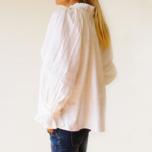 Load image into Gallery viewer, White Sammi 100% Linen Shirt - Who's Charlie