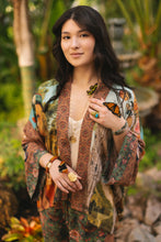 Load image into Gallery viewer, 'Secret Garden' Pixie Cropped Kimono - Market of Stars