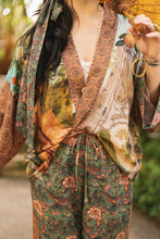 Load image into Gallery viewer, 'Secret Garden' Pixie Cropped Kimono - Market of Stars