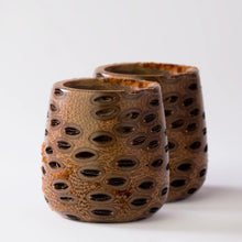 Load image into Gallery viewer, Hollow Banksia Pod Tea Light Gift Set - Set of 2