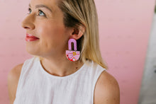 Load image into Gallery viewer, 'Shanice' Paper Daisy Print Dangle Earrings