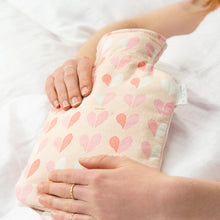 Load image into Gallery viewer, Flannel Heart 1L Hot Water Bottle
