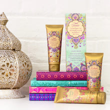 Load image into Gallery viewer, Soul Dreamer Aromatherapy Hand Cream