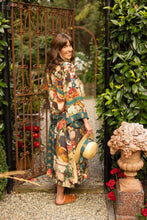 Load image into Gallery viewer, 'Stay Gold' Opera Duster Kimono Robe - Market of Stars