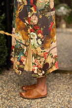Load image into Gallery viewer, 'Stay Gold' Opera Duster Kimono Robe - Market of Stars