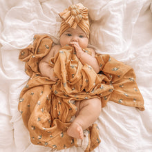 Load image into Gallery viewer, Tiny Lemons Organic Muslin Wrap Swaddle