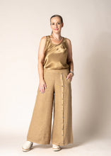 Load image into Gallery viewer, Desert Toyah Singlet