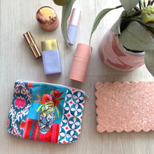 Load image into Gallery viewer, Wildflower Velvet Purse
