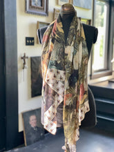 Load image into Gallery viewer, 'I Dream In Flowers' Bamboo Scarf with Bees - Market of Stars