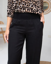 Load image into Gallery viewer, Resort Pant - Black