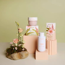 Load image into Gallery viewer, 300gm Bath Soak - White Florals &amp; French Pear