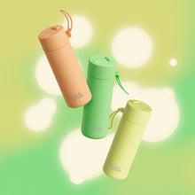 Load image into Gallery viewer, Star Glow 20oz/595ml GLOW Bottle with Flip Straw Lid - Frank Green