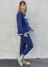 Load image into Gallery viewer, Navy '74 Hammill' Sport Sweat - Hammill &amp; Co