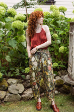 Load image into Gallery viewer, &#39;I Dream in Flowers&#39; Linen Cropped Artist Pants - Market of Stars