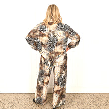 Load image into Gallery viewer, &quot;Adriana&quot; Pants in Leopard Print