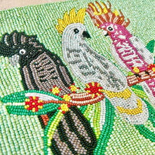 Load image into Gallery viewer, Cockatoo Beaded Clutch