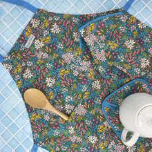 Load image into Gallery viewer, Field of Flowers Cotton Apron