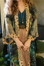 Load image into Gallery viewer, &#39;Bella Notte&#39; Opera Duster Kimono Robe - Market of Stars
