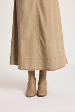 Load image into Gallery viewer, Fawn Bodhi Denim Skirt - eb + ive
