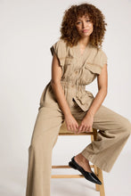 Load image into Gallery viewer, Fawn Bodhi Denim Vest - eb + ive