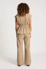 Load image into Gallery viewer, Fawn Bodhi Denim Vest - eb + ive