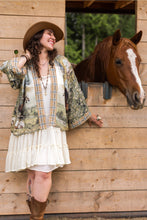 Load image into Gallery viewer, &#39;Born To Run&#39; Pixie Duster Cropped Kimono - Market of Stars