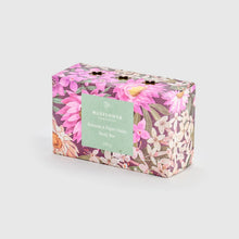 Load image into Gallery viewer, Boronia &amp; Paper Daisy Waxflower Body Bar 200g