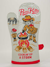Load image into Gallery viewer, &#39;Boss Kitty Cookin&#39; Up A Storm&#39; Oven Mitt