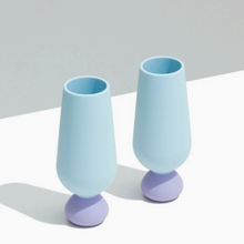Load image into Gallery viewer, Bubblegum Silicone Bubble Champagne Flute Set 2pk