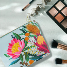 Load image into Gallery viewer, Bushland Botanicals Cosmetic Travel Bag