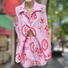 Load image into Gallery viewer, Pink Short Set With Santa Print - By Frankie