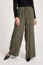 Load image into Gallery viewer, Pampas Calista Pant - eb + ive