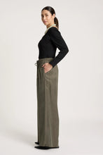 Load image into Gallery viewer, Pampas Calista Pant - eb + ive