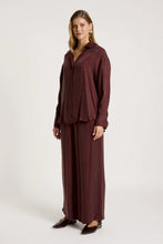 Load image into Gallery viewer, Mahogany Calista Shirt - eb + ive