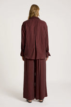 Load image into Gallery viewer, Mahogany Calista Shirt - eb + ive