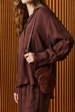 Load image into Gallery viewer, Mahogany Calista Shirt - eb + ive
