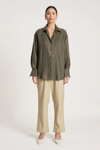 Load image into Gallery viewer, Pampas Calista Shirt - eb + ive
