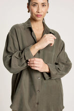 Load image into Gallery viewer, Pampas Calista Shirt - eb + ive