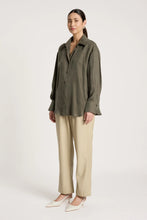Load image into Gallery viewer, Pampas Calista Shirt - eb + ive