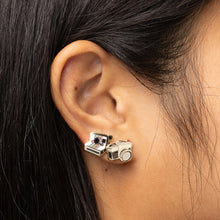 Load image into Gallery viewer, Cameras Earrings
