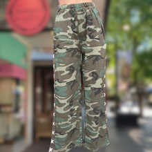 Load image into Gallery viewer, Camo &amp; Chocolate Star Racer Pant - By Frankie