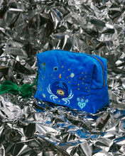 Load image into Gallery viewer, Cancer Astrology Cosmetic Case