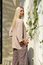 Load image into Gallery viewer, Cinnamon Estelle V-Neck Hessian Top
