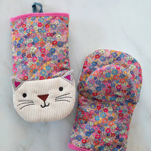 Cat Quilted Oven Mitt