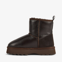 Load image into Gallery viewer, Chocolate Mini Town Flatform Sharky Boots - EMU Australia